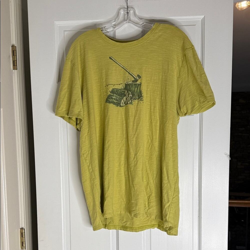 Life Is Good Yellow Graphic Tee. Large. Organic cotton